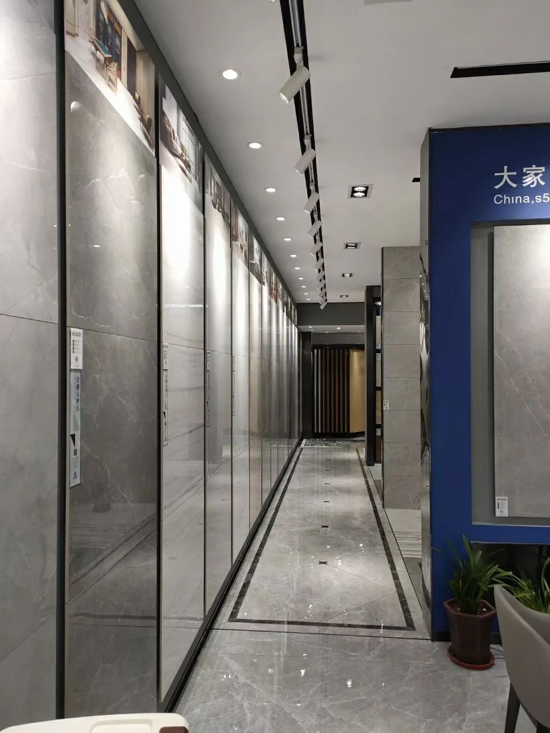 中國設(shè)計選材金牌服務(wù)商 | 范里典：與時俱進(jìn)，唯有創(chuàng)新(圖5)